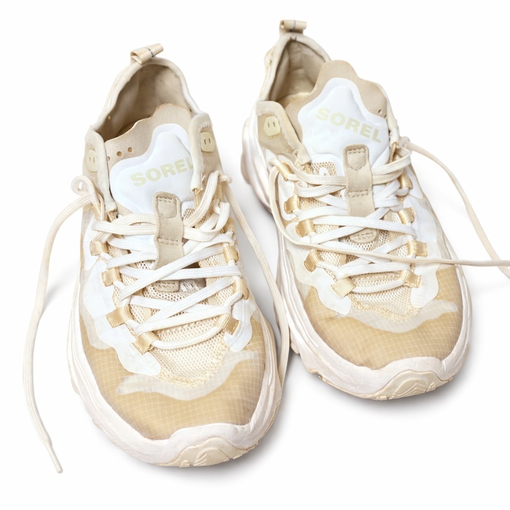SOREL Kinetic Sporty Chic Sneakers Cream Gorpcore Neutral Aesthetic Size 7.5